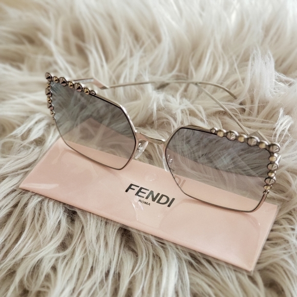 🔥SOLD🔥 - Picture 3 of 8